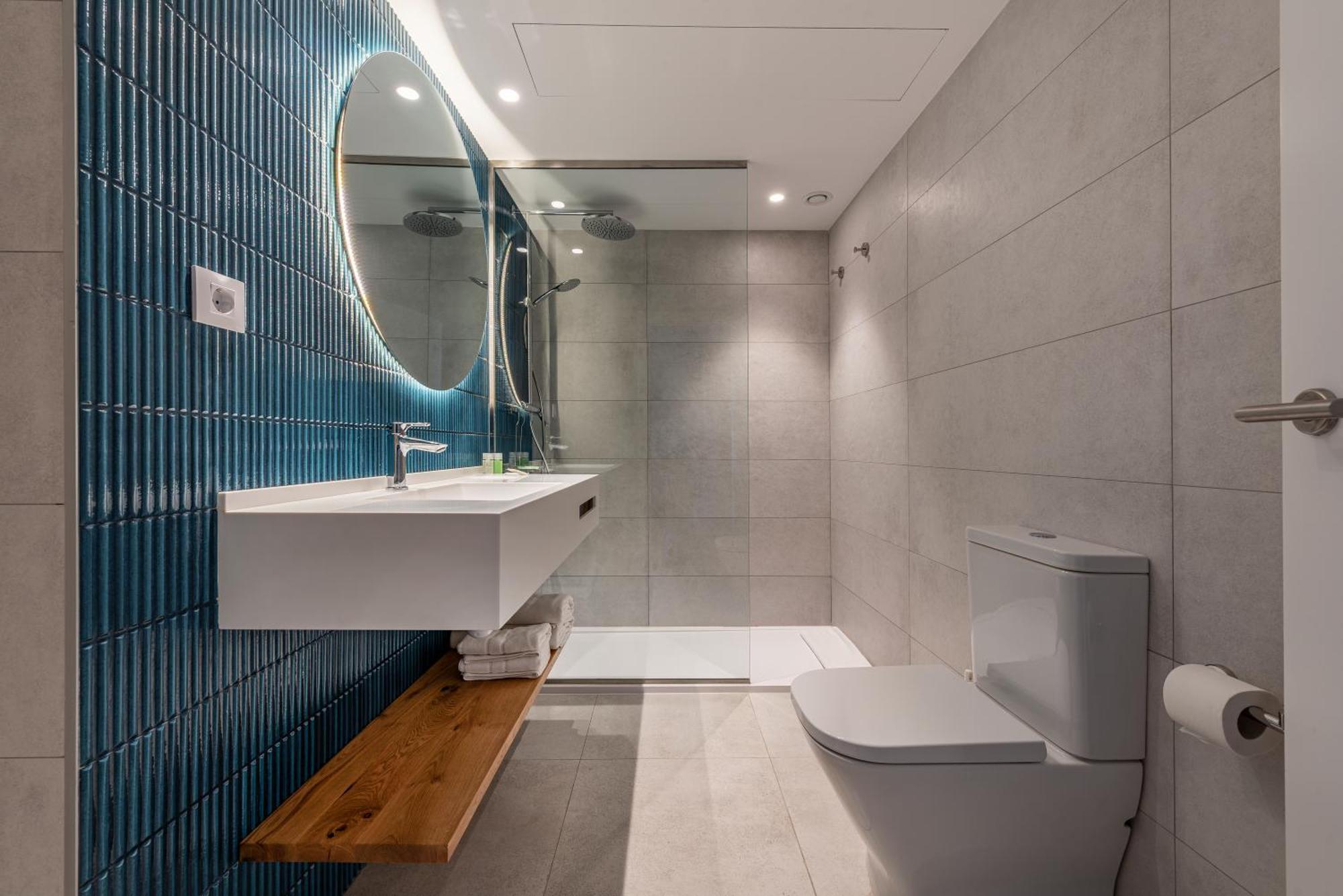 Apartamentos Astoria Tarragona Exteriör bild