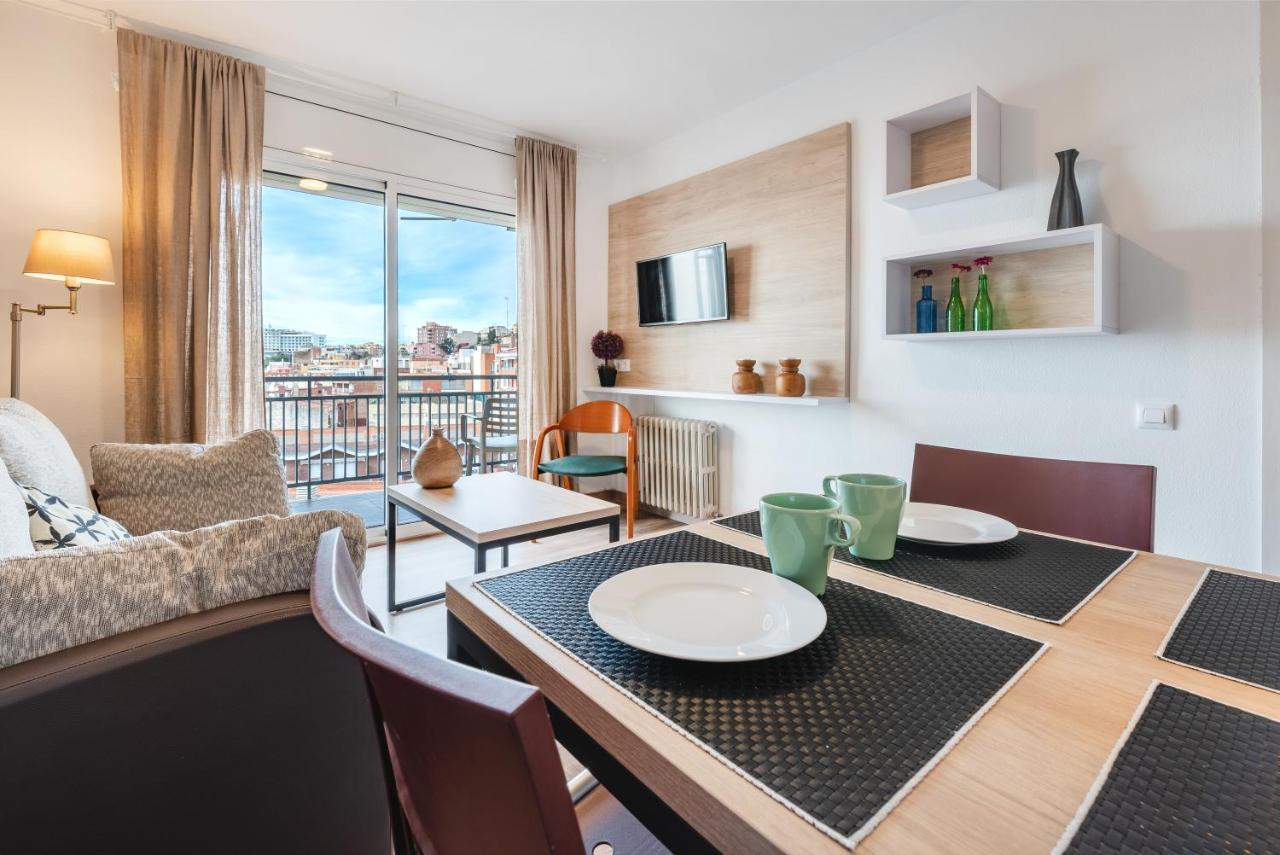 Apartamentos Astoria Tarragona Exteriör bild