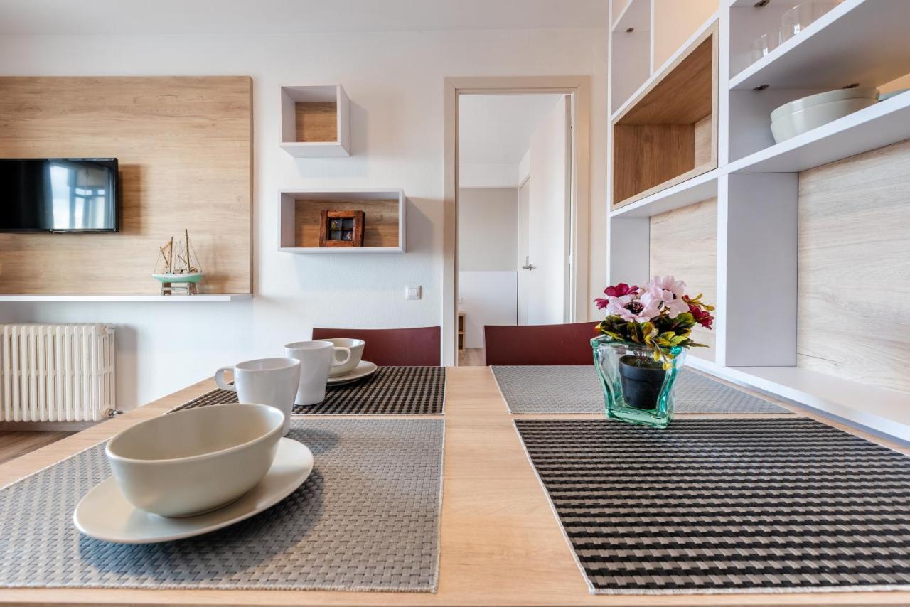 Apartamentos Astoria Tarragona Exteriör bild