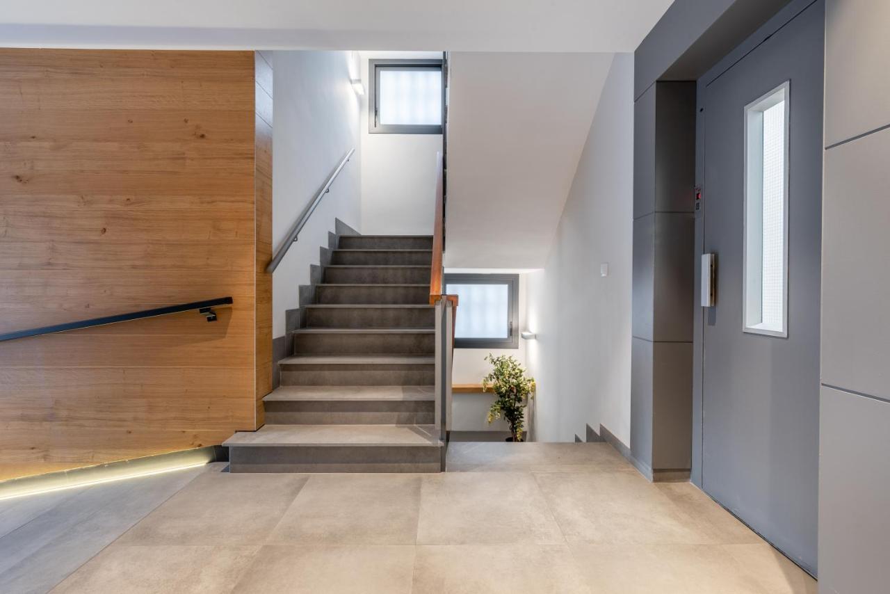 Apartamentos Astoria Tarragona Exteriör bild